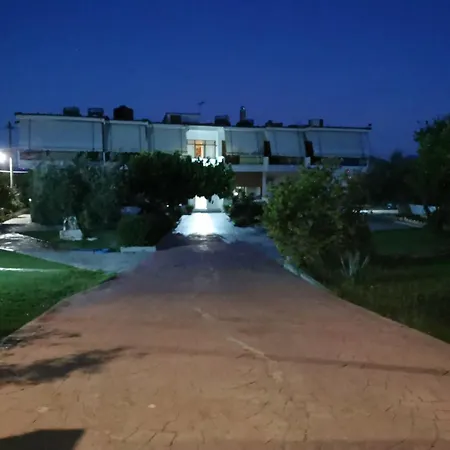 μπαλκόνι στο γαλάζιο Агиос-Георгиос
