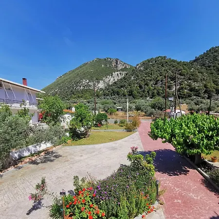 μπαλκόνι στο γαλάζιο