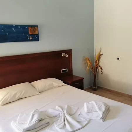 Апарт-отель μπαλκόνι στο γαλάζιο 3*